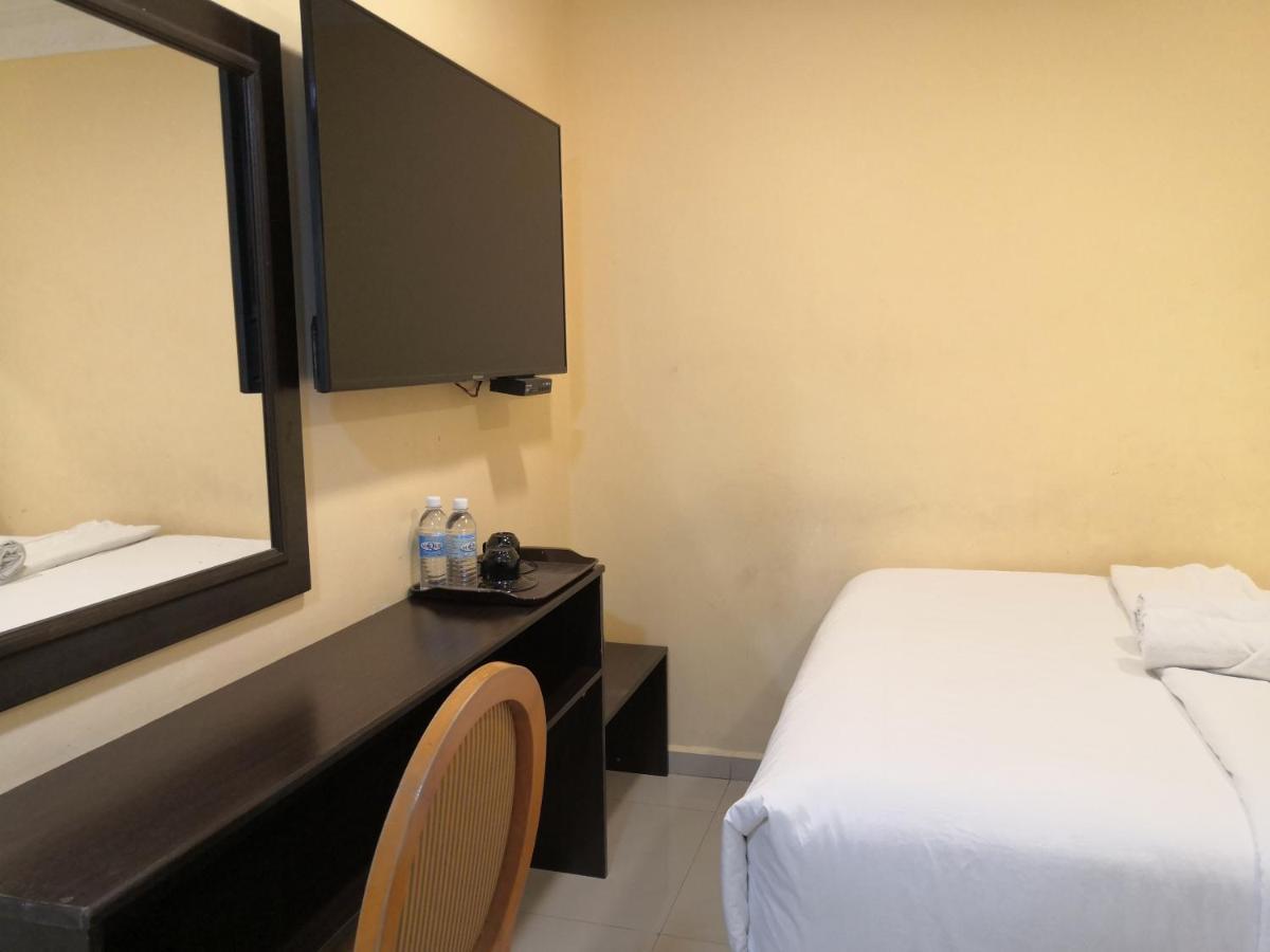 City Times Inn Seri Kembangan Exterior photo