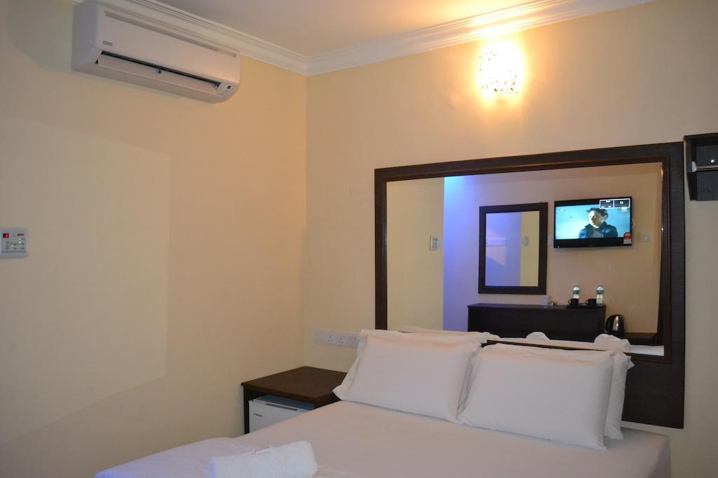 City Times Inn Seri Kembangan Exterior photo